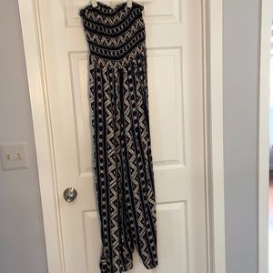 Urban Outfitter Strapless romper